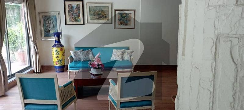 4 KANAL HOUSE RENT 30KV SOLLAR AND GENERATE INSTALLED