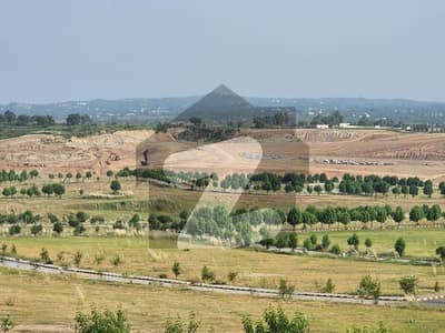 8 Marla Corner Plot In DHA-7 ISLAMABAD