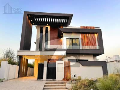 Elegant 1 Kanal 6 Bed House For Sale In B-17 Islamabad