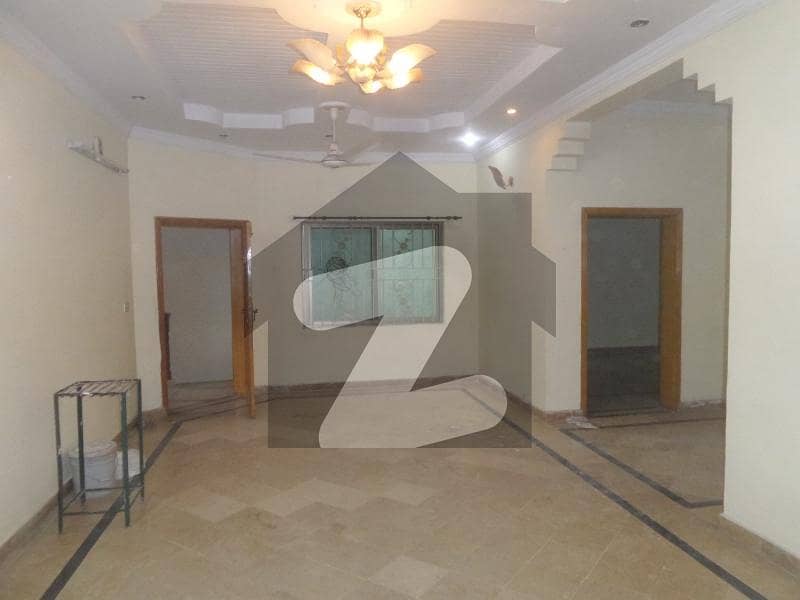 Own A Lower Portion In 14 Marla Islamabad Own A Lower Portion In 14 Marla Islamabad