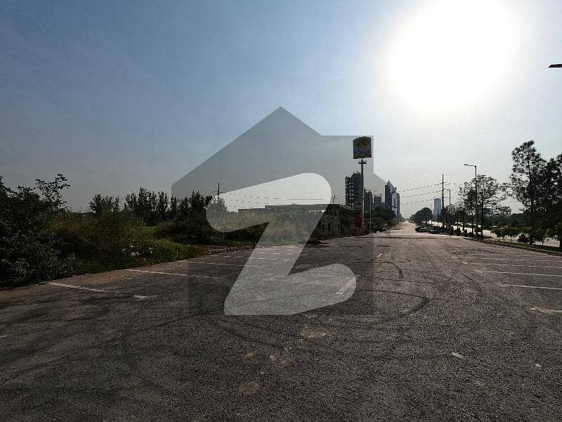 Exceptional Commercial Plot In One Of A Kind Location Exceptional Commercial Plot In One Of A Kind Location