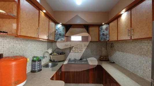 گلشنِ اقبال - بلاک 3 گلشنِ اقبال,گلشنِ اقبال ٹاؤن,کراچی میں 2 کمروں کا 4 مرلہ فلیٹ 70.0 لاکھ میں برائے فروخت۔