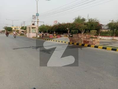 Prime Location DC Colony - Neelam Block Residential Plot For sale Sized 10 Marla