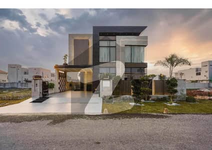 10-Marla Ultra Modern Bungalow For Sale at Top Location Near Raya
