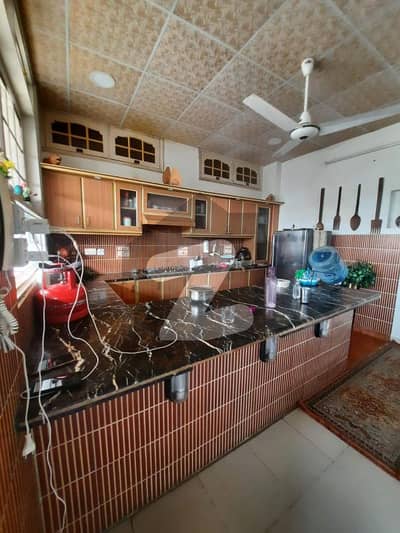 200 SQUARE YARD HOUSE FOR SALE IN KANEEZ FATMA