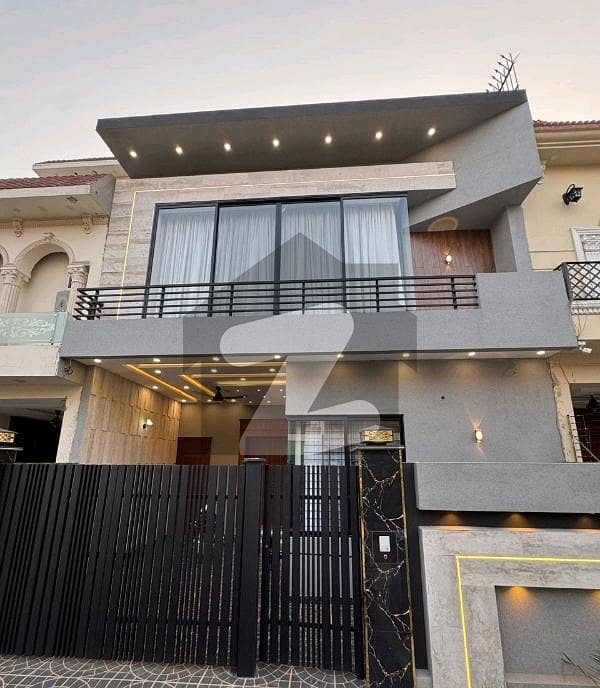 Prime Location 5 Marla House In Only Rs. 23500000 Prime Location 5 Marla House In Only Rs. 23500000