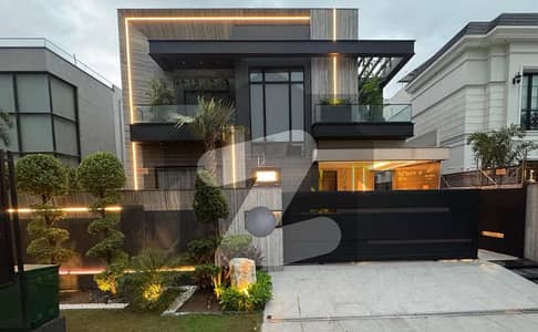 100% Original Picture Defence 22 Marla Modern Design Full Basement, Home Theatre With 21 Kva Solar System (Ideal For Two Family)