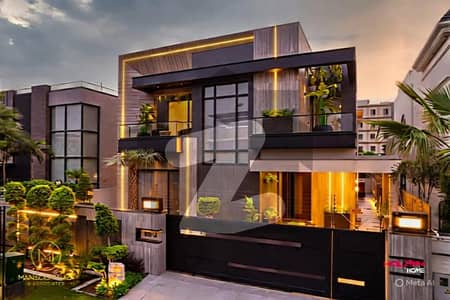 Top Location Of H Block Near To Big Park Commercial And Masjid