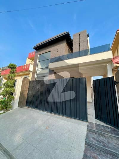 10 MARLA HOUSE FOR SALE