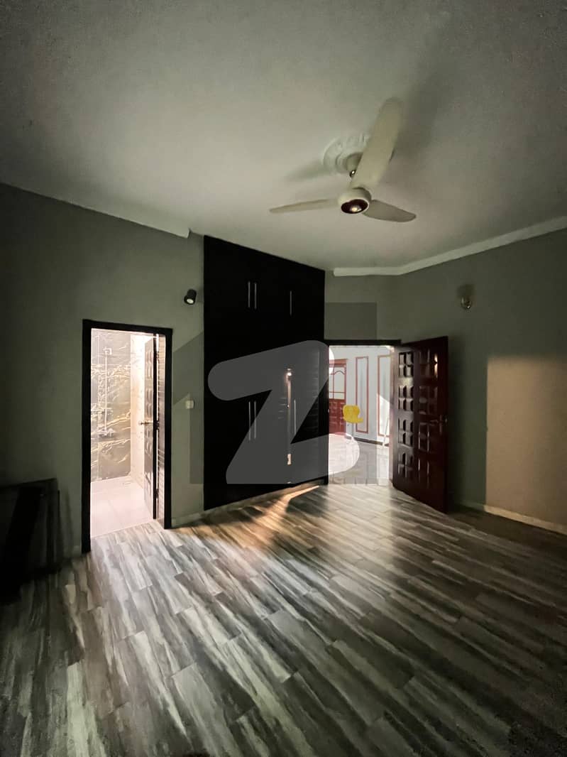 10 Marla Full House For Rent