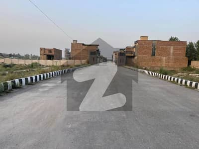 سودائیس ولاز ورسک روڈ,پشاور میں 5 مرلہ رہائشی پلاٹ 62.0 لاکھ میں برائے فروخت۔