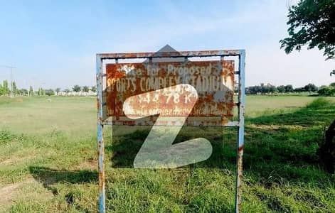 CORNER F BLOCK 1 KANAL PLOT FOR SALE