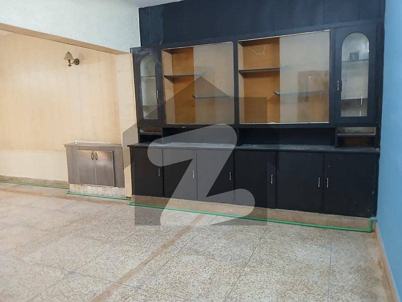 جی ۔ 9 اسلام آباد میں 2 کمروں کا 14 مرلہ بالائی پورشن 1.0 لاکھ میں کرایہ پر دستیاب ہے۔ جی ۔ 9 اسلام آباد میں 2 کمروں کا 14 مرلہ بالائی پورشن 1.0 لاکھ میں کرایہ پر دستیاب ہے۔