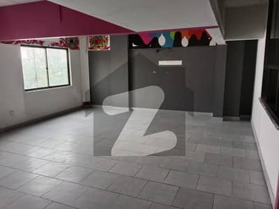 15000 Square Feet Space