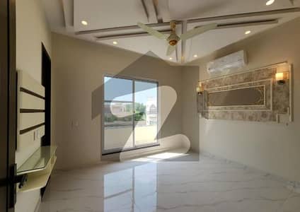 1 Kanal Upper Portion available at DHA Phase 4 Lahore