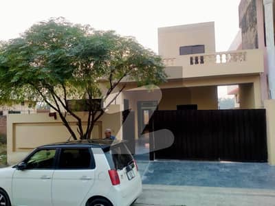 SINGLE STORY OWNER BUILT HOUSE AVAILABLE FOR SALE IN JUBILEE TOWN BLOCK A