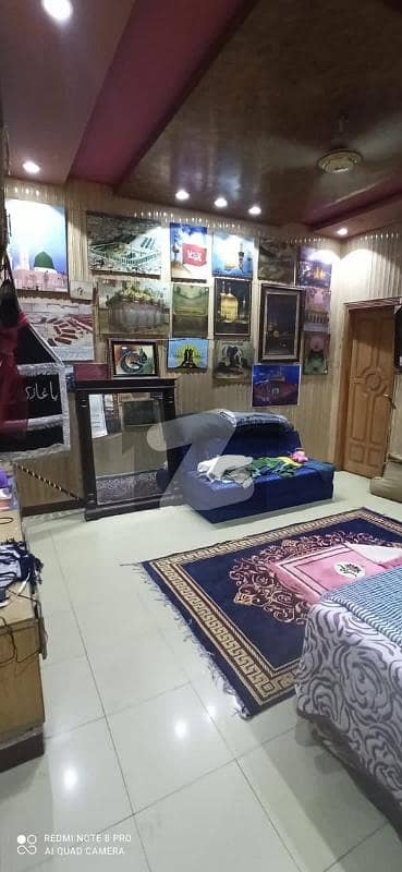 ناز ٹاؤن ۔ بلاک بی ناز ٹاؤن,لاہور میں 5 کمروں کا 10 مرلہ مکان 2.5 کروڑ میں برائے فروخت۔