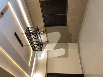 3 Bed D/D Portion In Kaneez Fatima Housing Society
