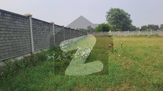 6.5 Kanal Corner Plot For Sale With Boundary Wall Main Gate