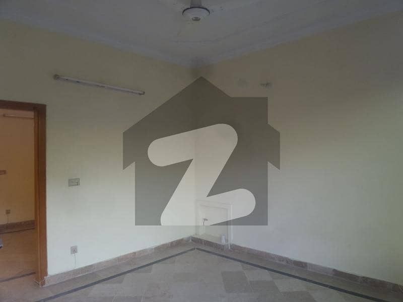 500 Square Yards House Is Available For sale 500 Square Yards House Is Available For sale