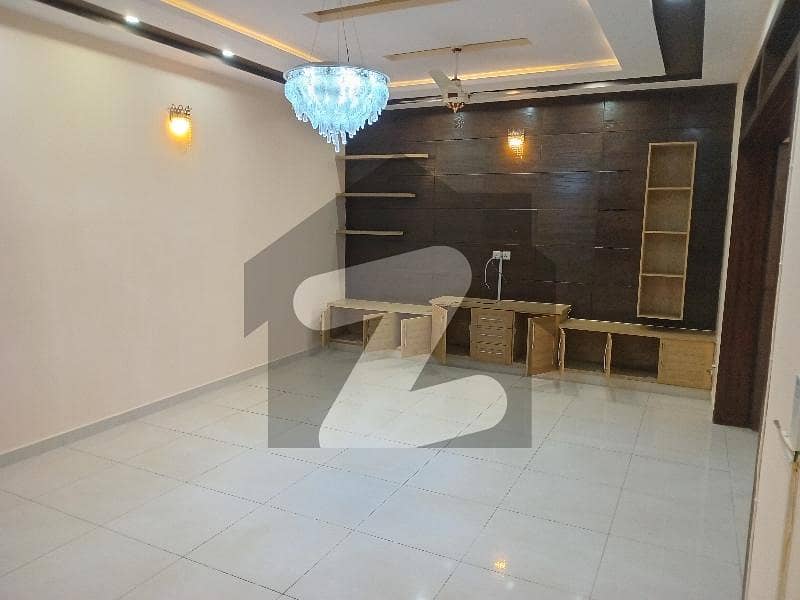 12 Marla Ground Portion Available For Rent 12 Marla Ground Portion Available For Rent