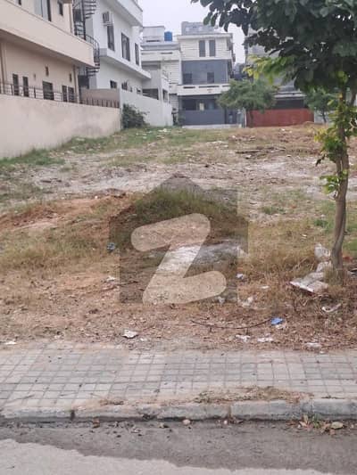 1 Kanal South Face Residential Plot Close To Gold Crest Towers Ideal For Investment &Amp; Residential Point Of View 1 Kanal South Face Residential Plot Close To Gold Crest Towers Ideal For Investment &Amp; Residential Point Of View