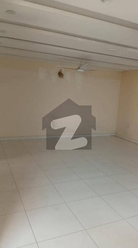 E-11/4 6 Marla Upper Portion 4 Bedroom For Rent E-11/4 6 Marla Upper Portion 4 Bedroom For Rent