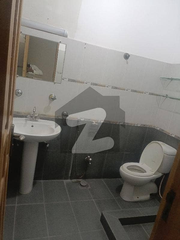 E11/4 10 Marla Open Besament 3 Bedroom E11/4 10 Marla Open Besament 3 Bedroom