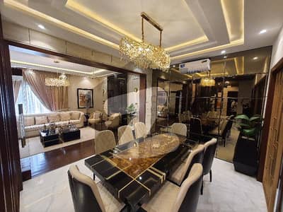 1 Kanal UNFURNISHED ideal location