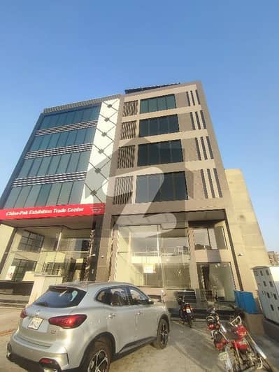 ڈی ایچ اے فیز 8 - کمرشل براڈوے ڈی ایچ اے فیز 8,ڈیفنس (ڈی ایچ اے),لاہور میں 8 مرلہ دفتر 88.0 ہزار میں کرایہ پر دستیاب ہے۔