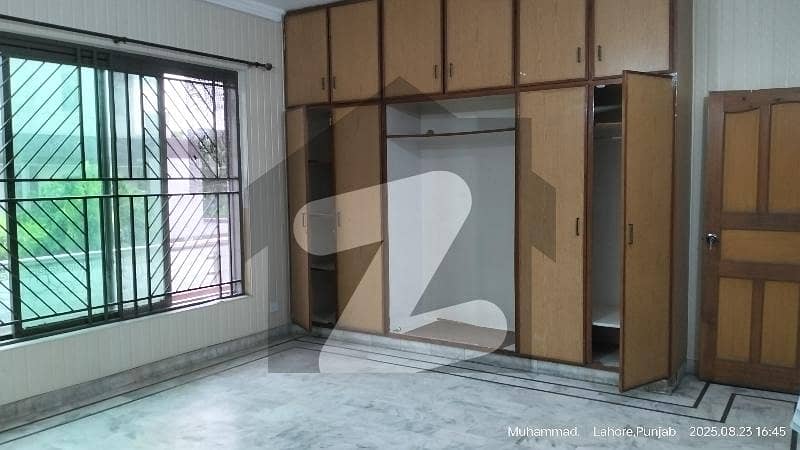 One Kanal Upper Portion Neat Option One Kanal Upper Portion Neat Option