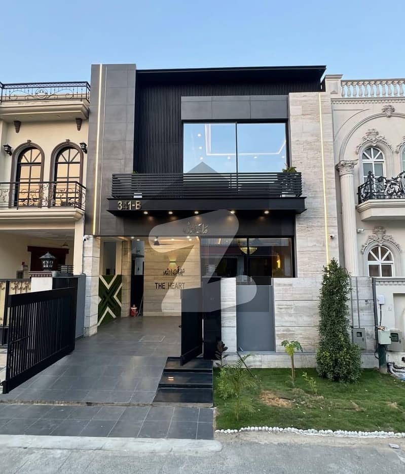 ULTRA MODERN HOUSE FOR Sale