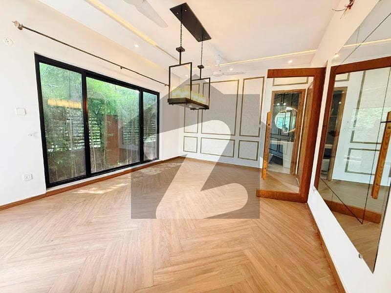 F-6 Nicely Renovated House Available For Rent F-6 Nicely Renovated House Available For Rent