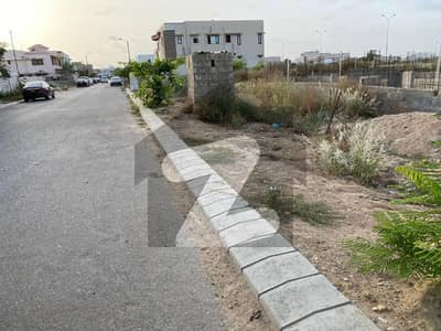 DHA Phase 8 Zone D | 500 Sq. Yards Plot with Cul-de-Sac Advantage