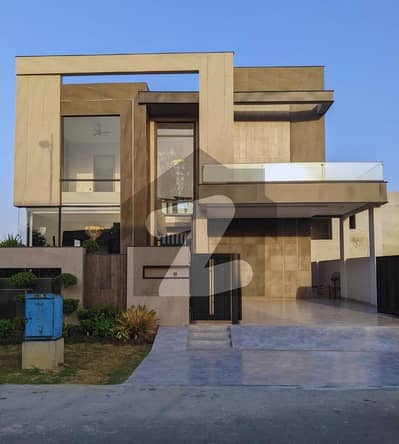 1 Kanal Luxury 5 Bed Modern Style House for Sale in DHA Phase 7 Block U