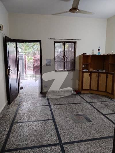 G-11 Real Pics 25 - 40 Ground Portion Car Porch Separate Meters