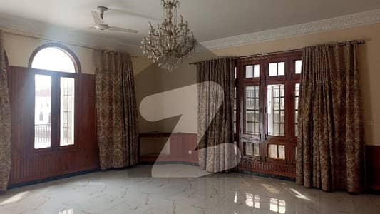 ایف ۔ 10 اسلام آباد میں 3 کمروں کا 1 کنال بالائی پورشن 3.0 لاکھ میں کرایہ پر دستیاب ہے۔