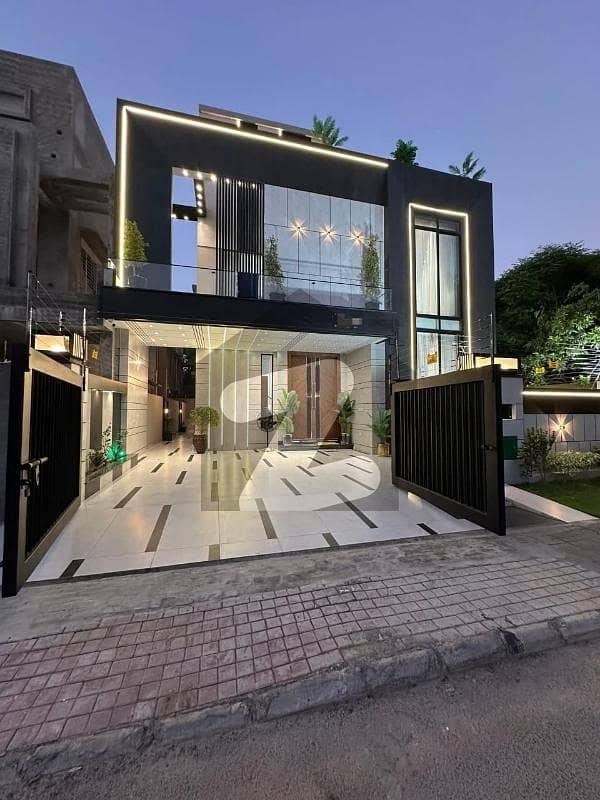 Luxury Top City 10 Marla House For Sale Luxury Top City 10 Marla House For Sale