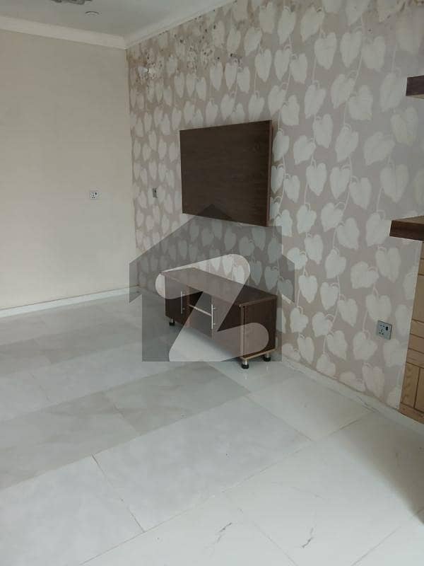 2-Bed Bachelor Flats For Rent-Like New 2-Bed Bachelor Flats For Rent-Like New