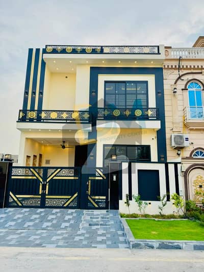 سٹی ہاؤسنگ سوسائٹی - بلاک اے ایکسٹینشن سٹی ہاؤسنگ سوسائٹی,سیالکوٹ میں 3 کمروں کا 5 مرلہ مکان 1.95 کروڑ میں برائے فروخت۔