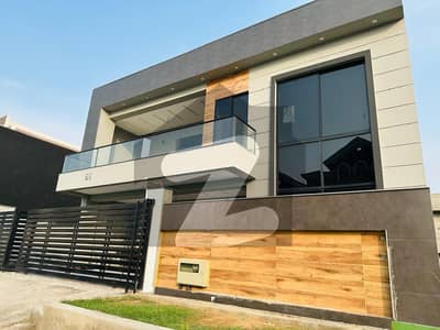 Brand New Modern For Rent (1st Floor)