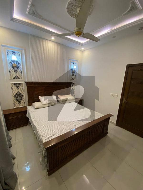 ڈی ایچ اے 9 ٹاؤن ڈیفنس (ڈی ایچ اے),لاہور میں 3 کمروں کا 5 مرلہ مکان 1.5 لاکھ میں کرایہ پر دستیاب ہے۔