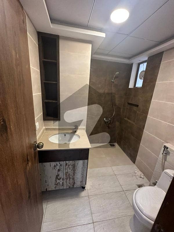 Ideal Flat Is Available For Sale In Karachi