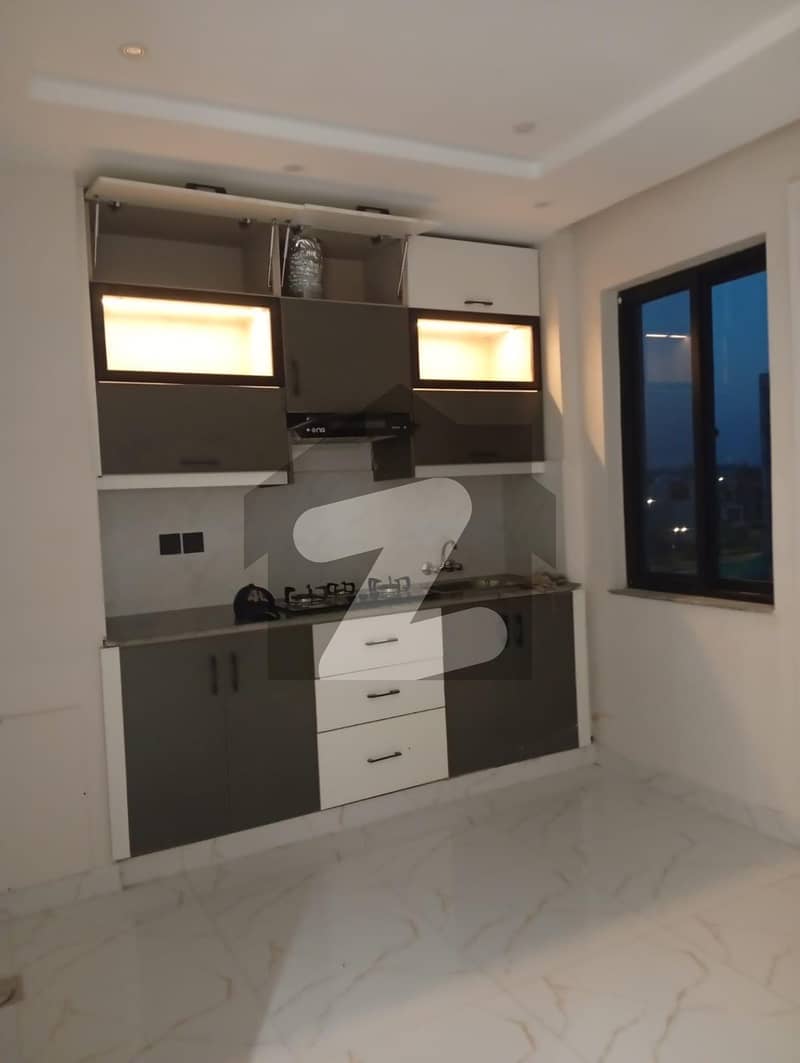 اتحاد ٹاؤن فیز ١ اتحاد ٹاؤن,رائیونڈ روڈ,لاہور میں 1 کمرے کا 2 مرلہ فلیٹ 1.0 کروڑ میں برائے فروخت۔ اتحاد ٹاؤن فیز ١ اتحاد ٹاؤن,رائیونڈ روڈ,لاہور میں 1 کمرے کا 2 مرلہ فلیٹ 1.0 کروڑ میں برائے فروخت۔