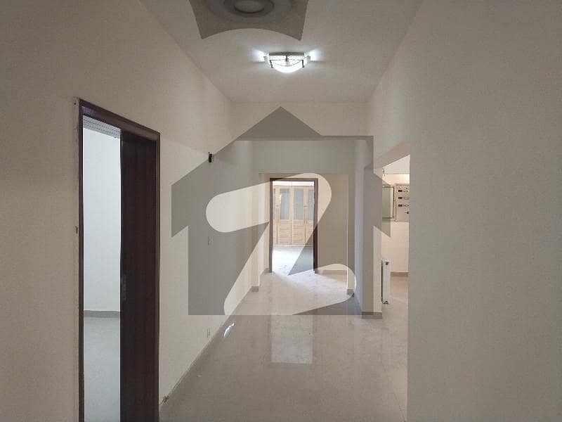 سیوائے ریزیڈینس ایف ۔ 11,اسلام آباد میں 4 کمروں کا 16 مرلہ فلیٹ 2.4 لاکھ میں کرایہ پر دستیاب ہے۔ سیوائے ریزیڈینس ایف ۔ 11,اسلام آباد میں 4 کمروں کا 16 مرلہ فلیٹ 2.4 لاکھ میں کرایہ پر دستیاب ہے۔