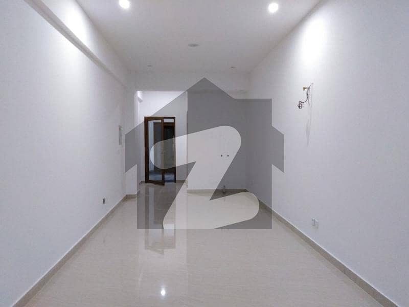 آئی ۔ 8 مرکز آئی ۔ 8,اسلام آباد میں 2 مرلہ دفتر 1.3 لاکھ میں کرایہ پر دستیاب ہے۔