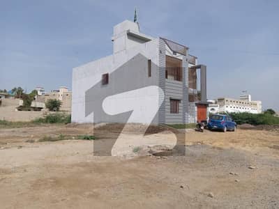 Gulshan e Rabia Plot for sale 200 yard West Open T facing