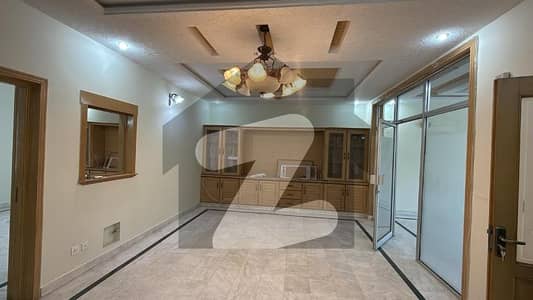 10 Marla Ground Portion For Rent 10 Marla Ground Portion For Rent