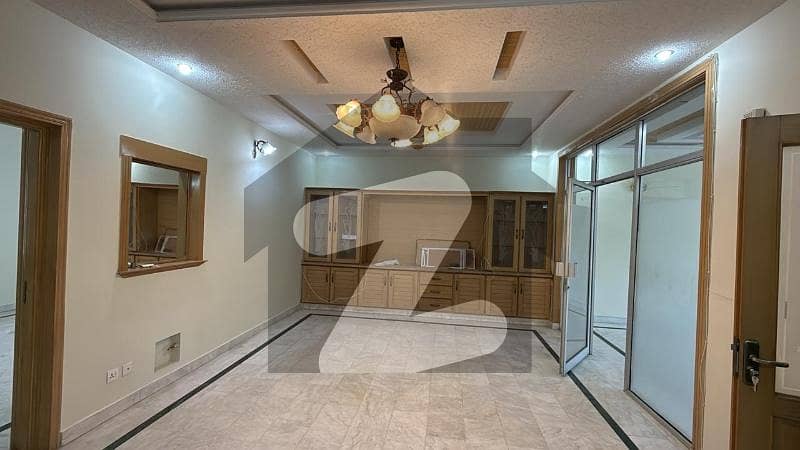 10 Marla Ground Portion For Rent 10 Marla Ground Portion For Rent