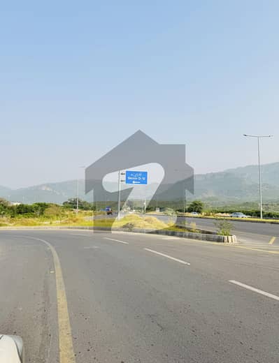 35x70 MARGALLA FACE PLOT FOR SALE